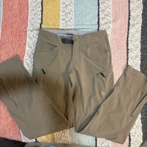 Mountain Hardwear Men's Gray Cargo Pants